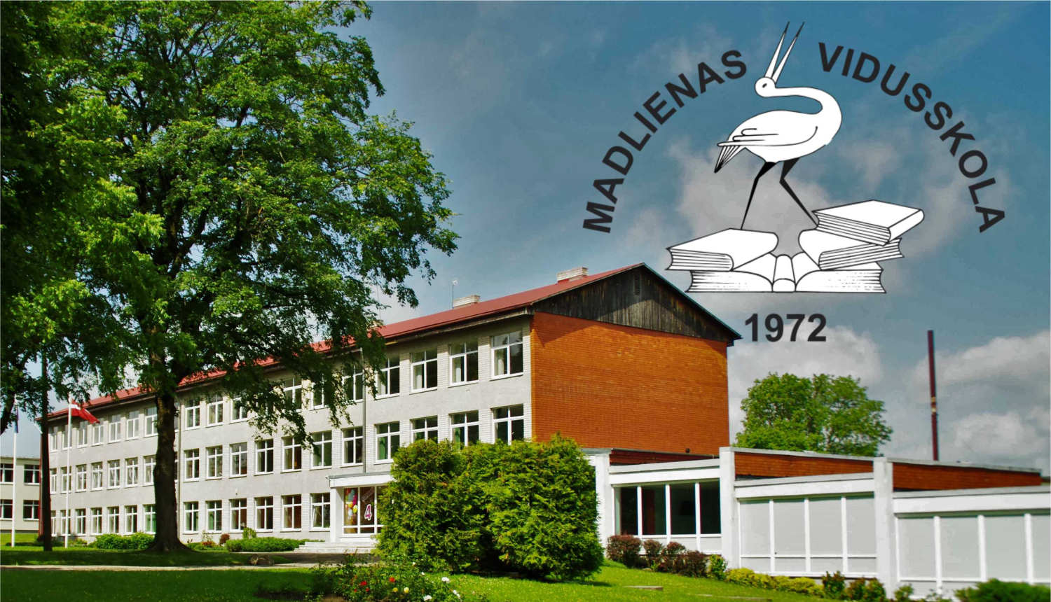 Madlienas vidusskola uzņem audzēkņus jaunajam mācību gadam