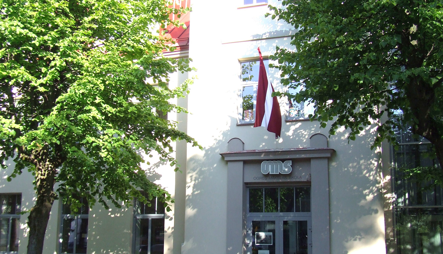 Ogres Mākslas skola aicina NĀC MĀCĪTIES MĀKSLU!