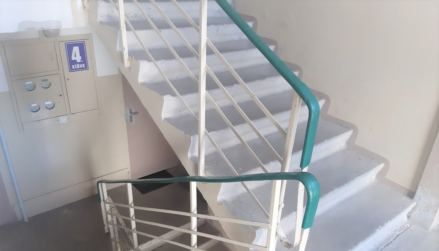 Papildu sanitārās kopšanas pasākumi dzīvojamo māju koplietošanas telpās