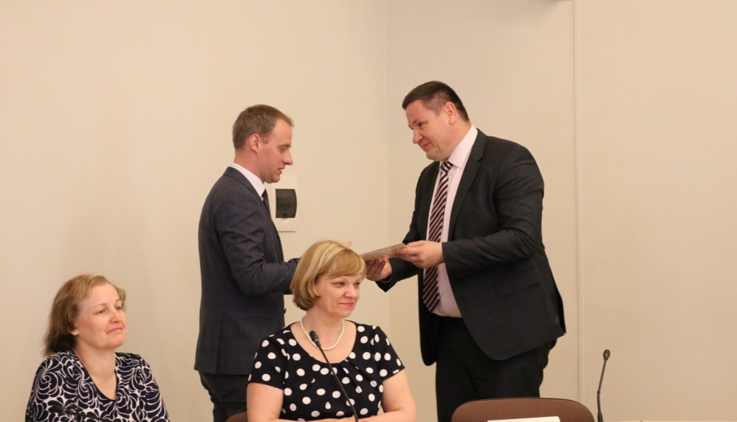 Ogres 1.vidusskola atzīmē 100 gadu jubileju