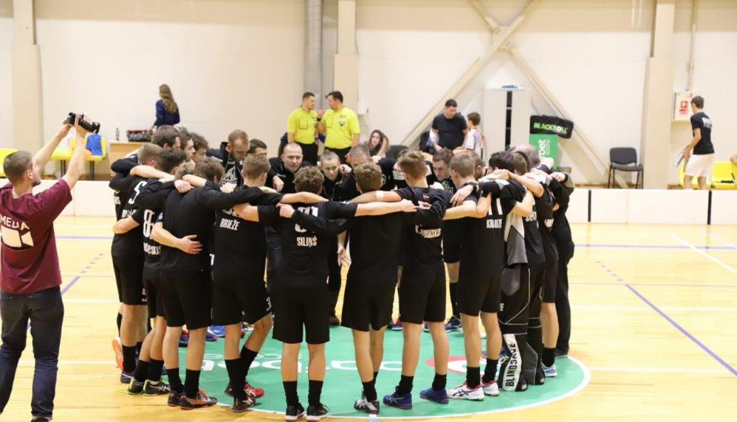 “Ogres Vilkiem” fantastiska atspēlēšanās un pirmā uzvara