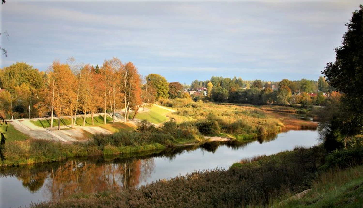 Tūrisma informācijas centrs aicina pārgājienā pa Ogri