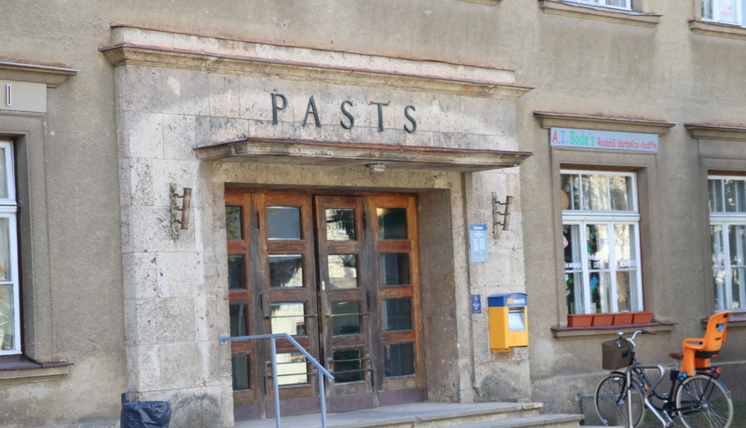 Ogres 1.pasta nodaļa strādās testa darbalaikā