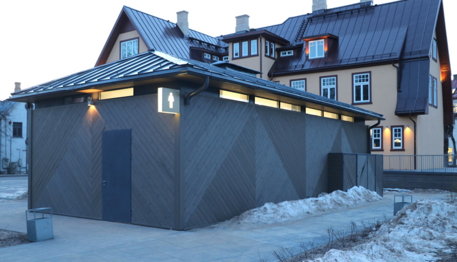 Sabiedriskā tualete Ogres centrā atkal darbojas