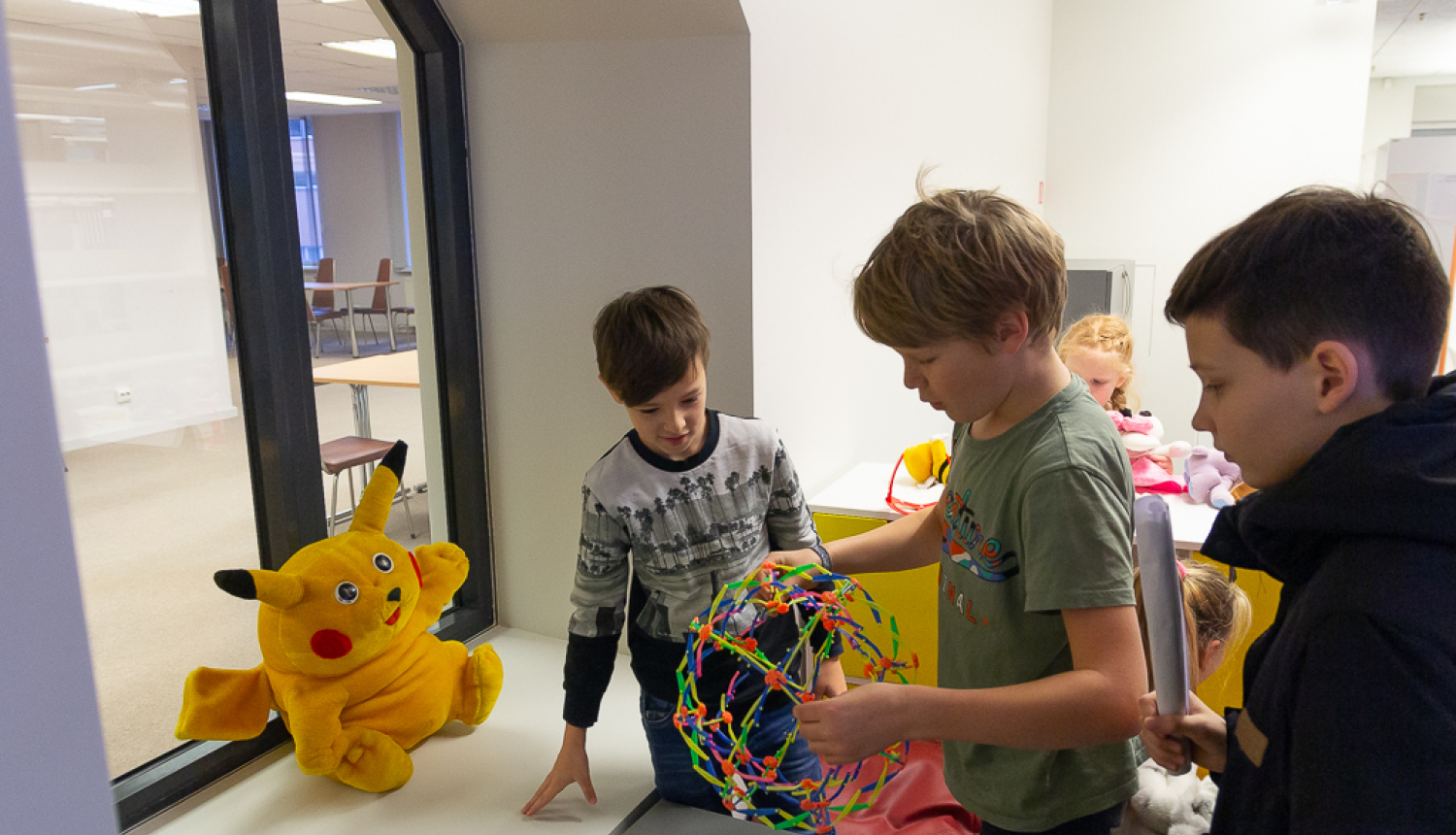 RTU Bērnu un jauniešu universitātes dalībnieki viesojas Rīgas Tehniskajā universitātē!