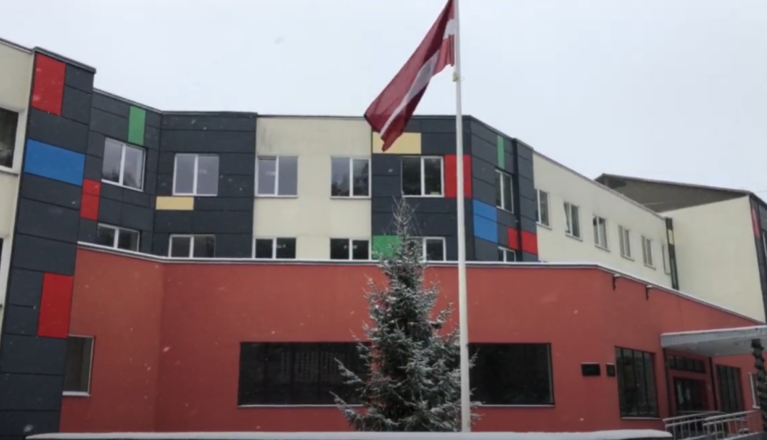 Iepazīsti savu nākamo skolu – Ogres sākumskolu!