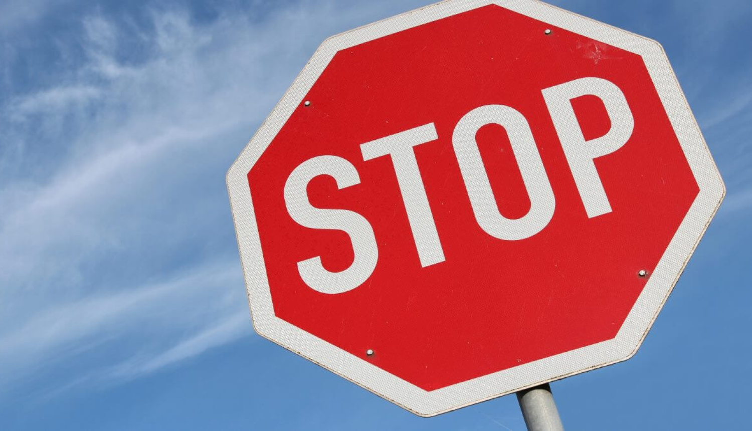 Uz laiku tiks slēgts Skolas un Brīvības ielas krustojums