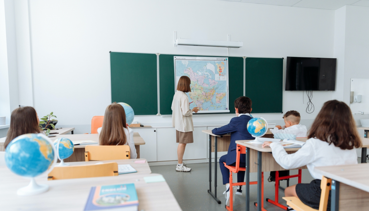 Skolā jāspēj runāt un sarunāties par visu