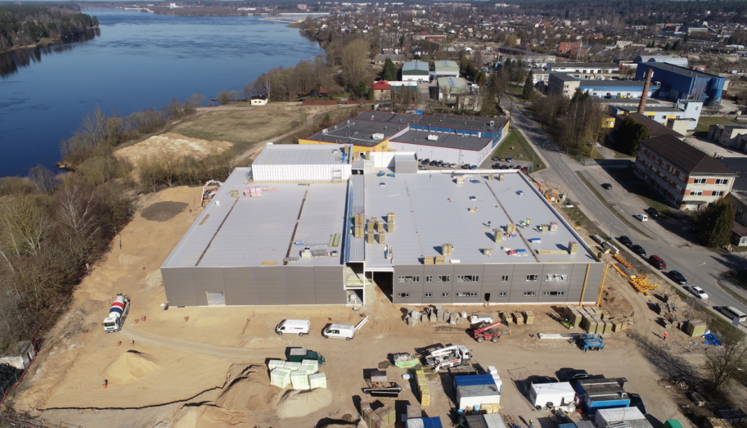 Novadā turpinās būvdarbi