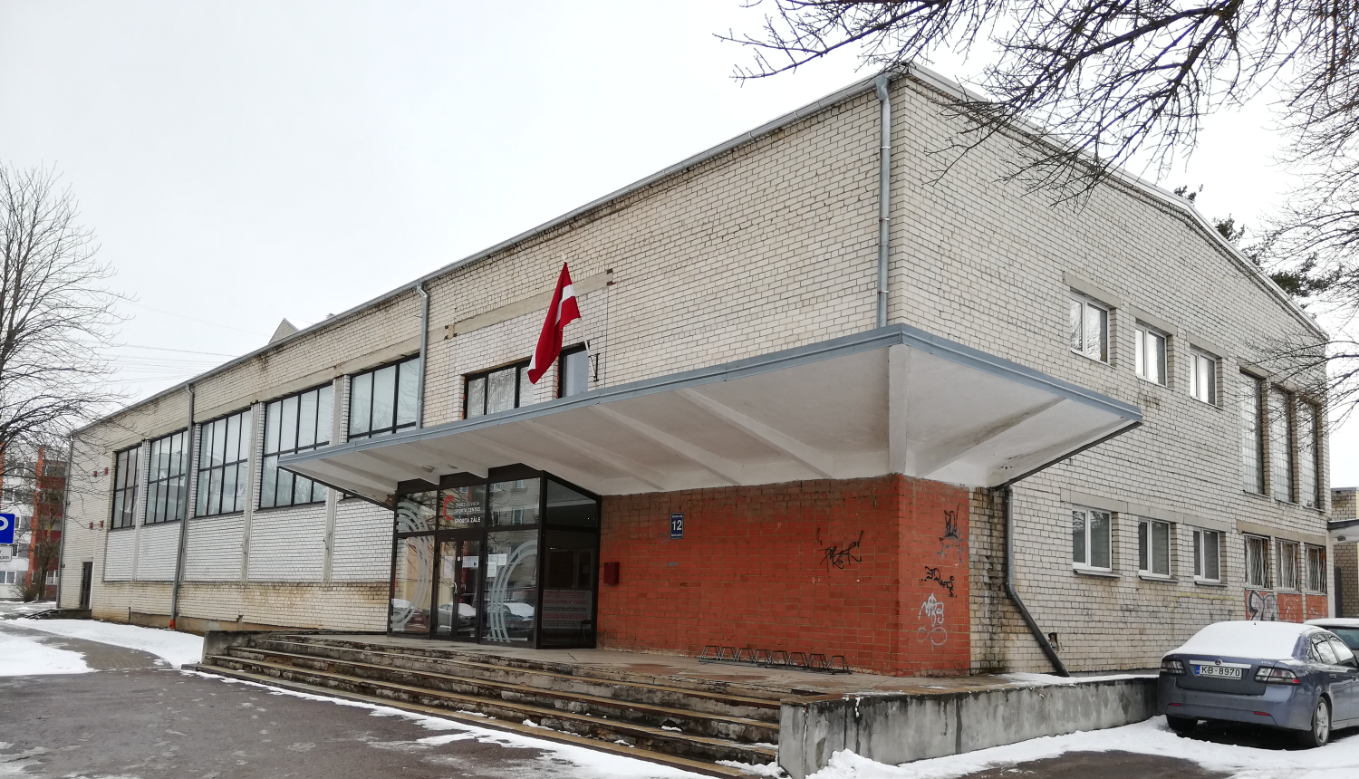 Sporta zāli Skolas ielā 12 sagaida pozitīvas pārmaiņas
