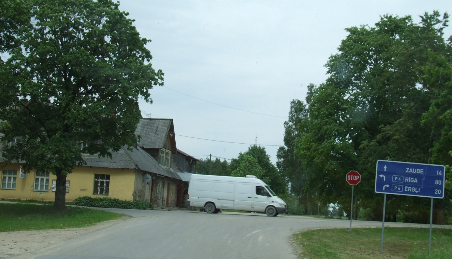 Taurupē remontē pamatskolas telpas, izveidots zobārstniecības kabinets