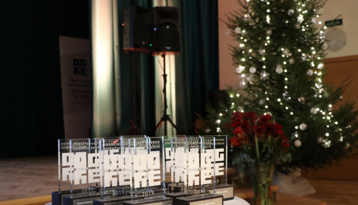 Pasniegtas Ogres novada uzņēmēju Gada balvas