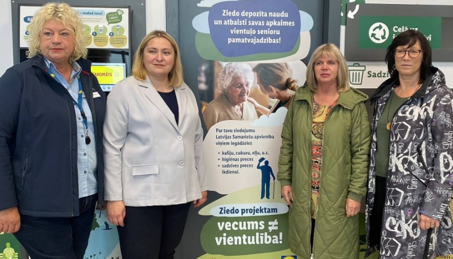 Ogres “Lidl” veikalā var ziedot vientuļajiem senioriem, izmantojot taromātu