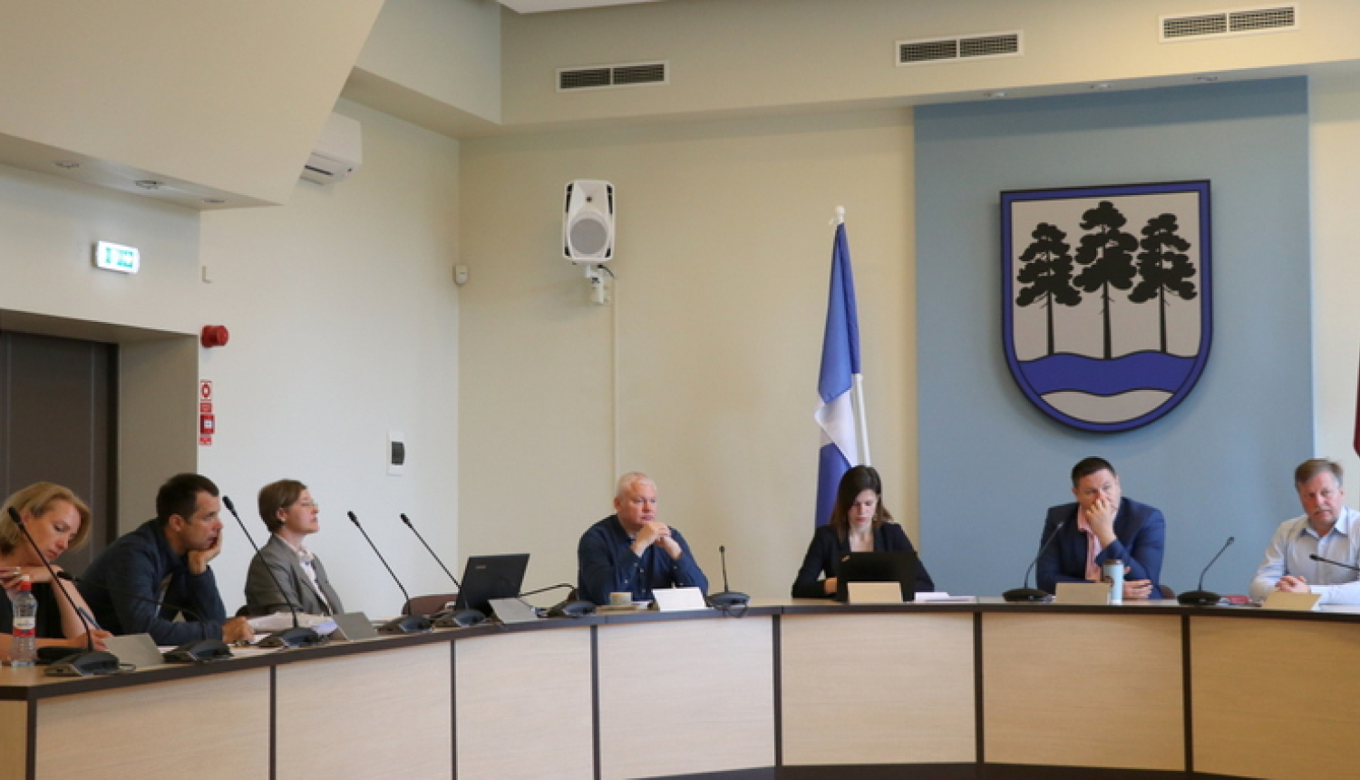 Izskatīti aktuālie Zilo kalnu apsaimniekošanas jautājumi