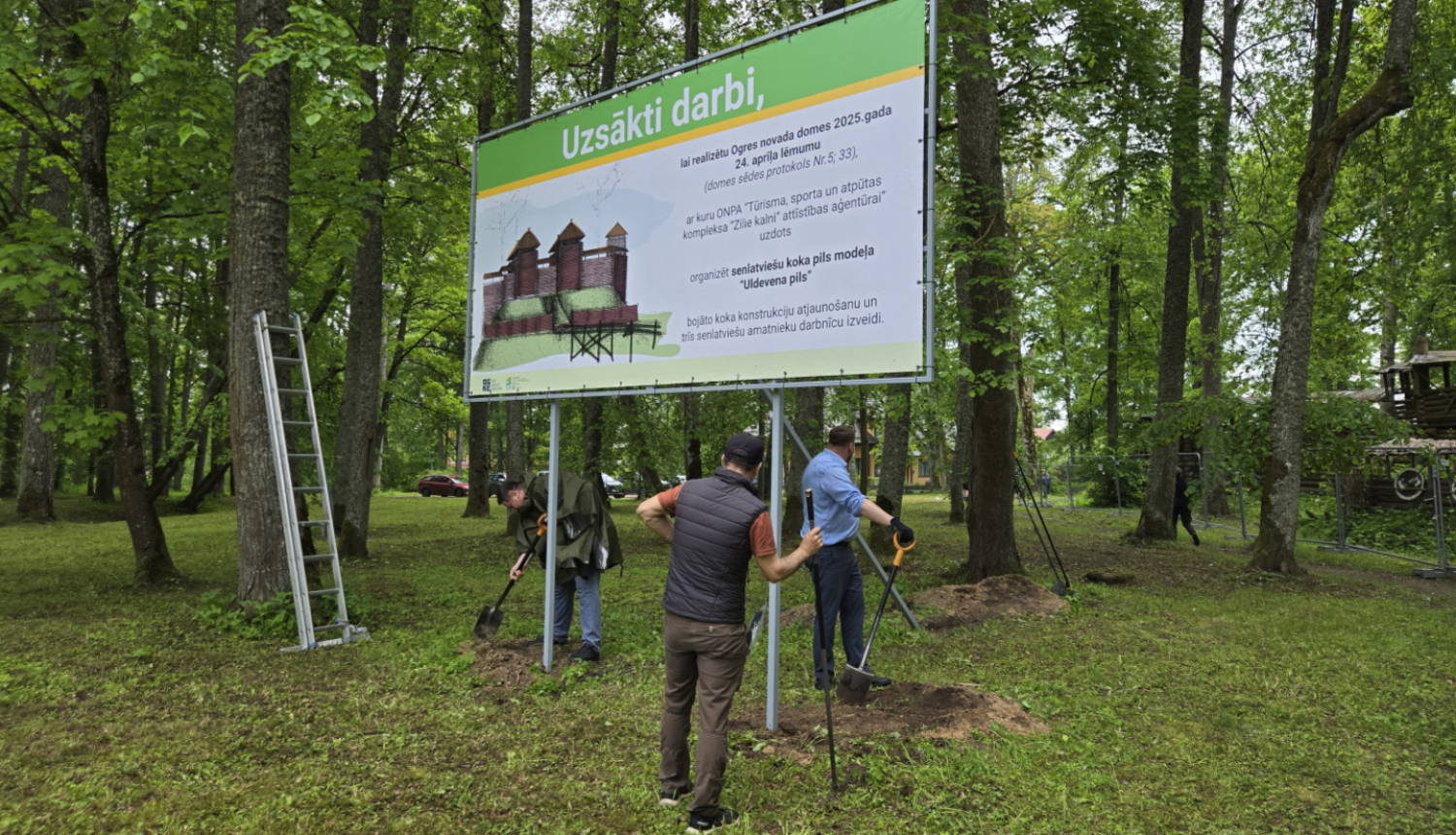 Uzsākti Uldevena pils atjaunošanas darbi