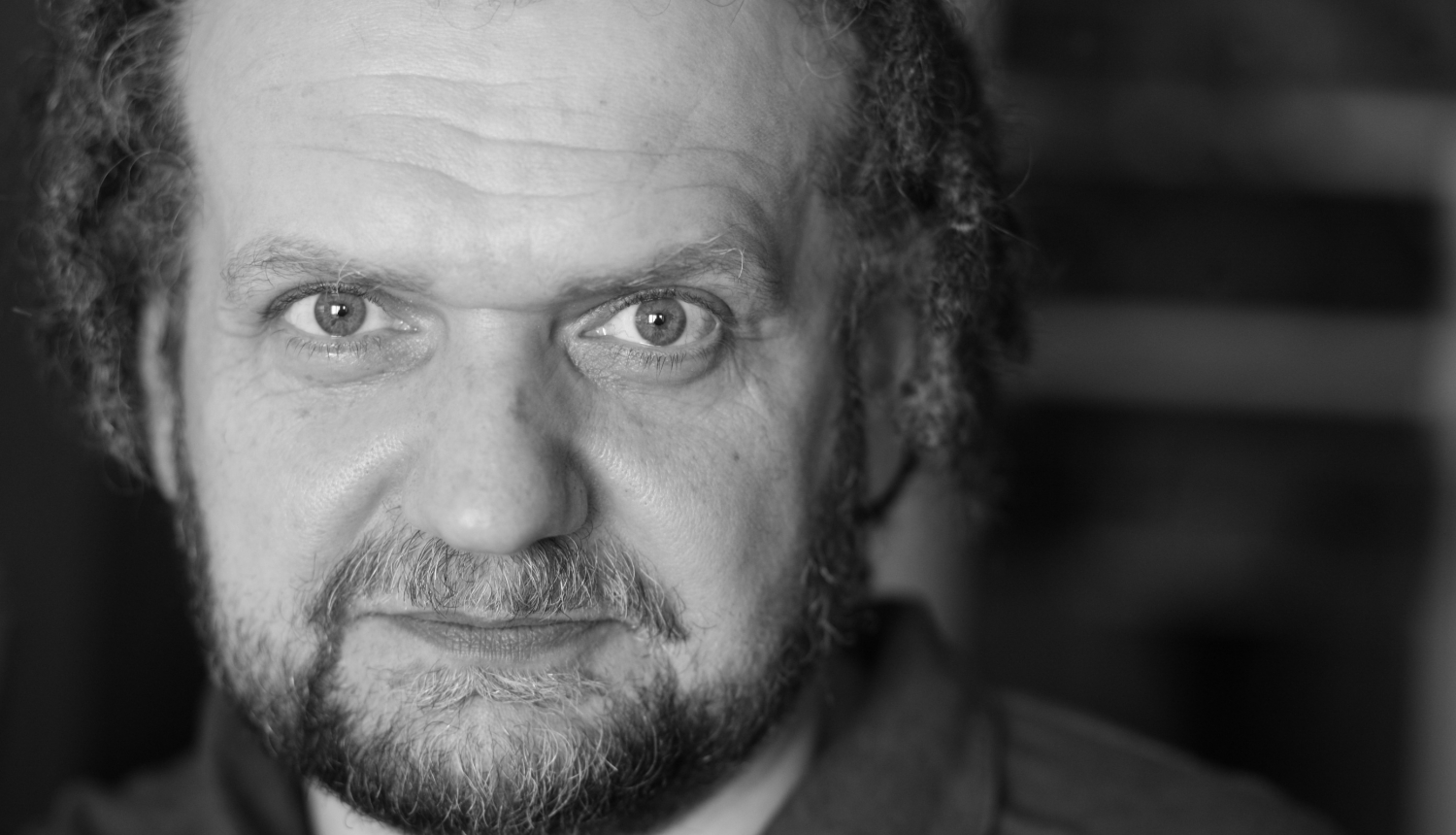 Lekciju ciklā “AizrauRuna” viesosies dramaturgs un režisors Lauris Gundars