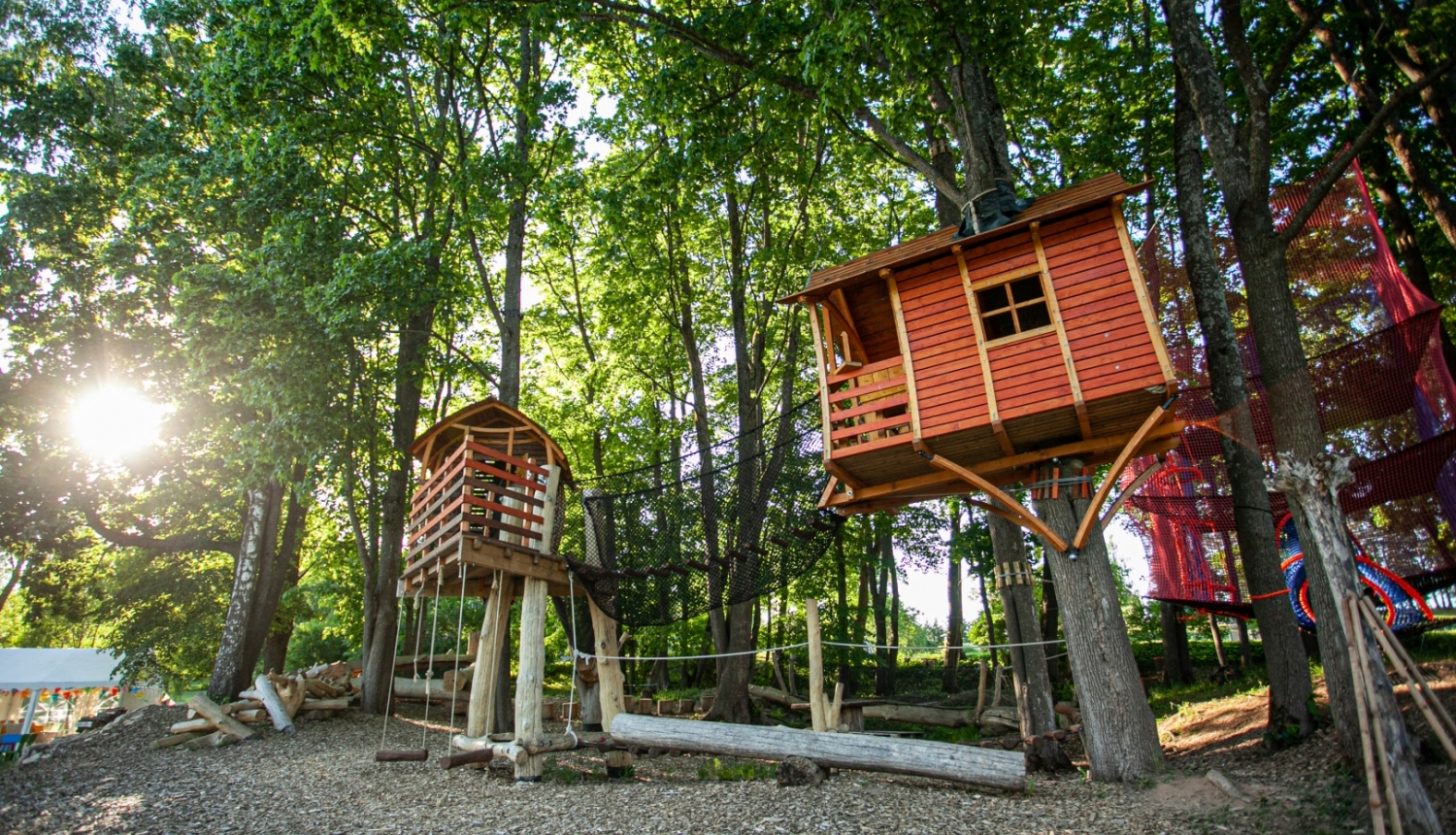 Atpūtas parks "Kļavu krasti"