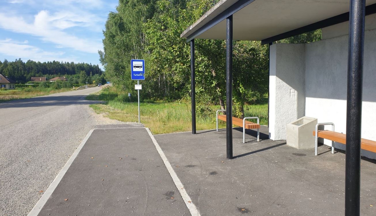 Autobuss_Turkalnes_pieturvieta