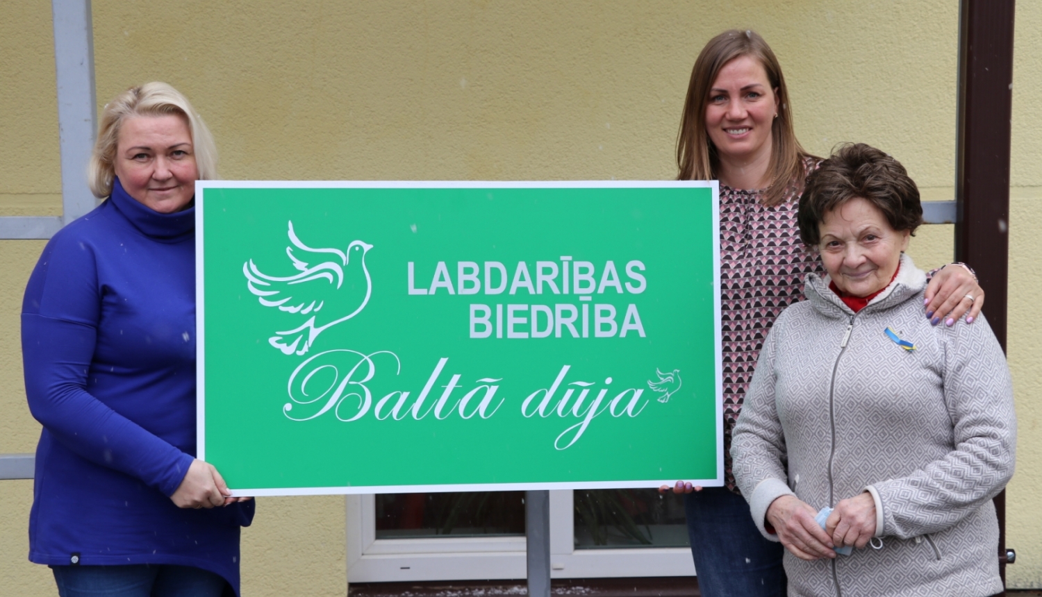 Baltā dūja 