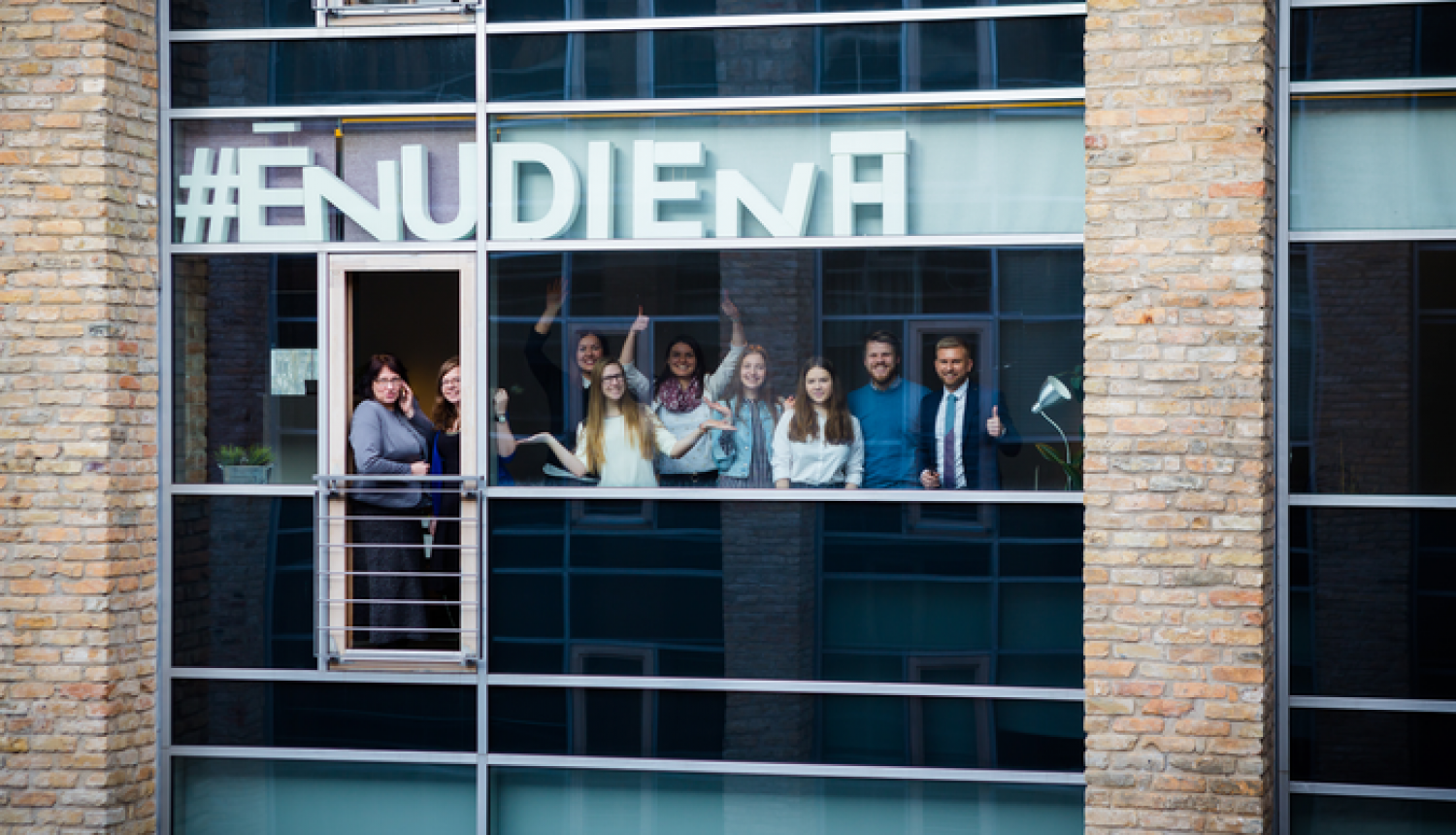 enudiena.lv