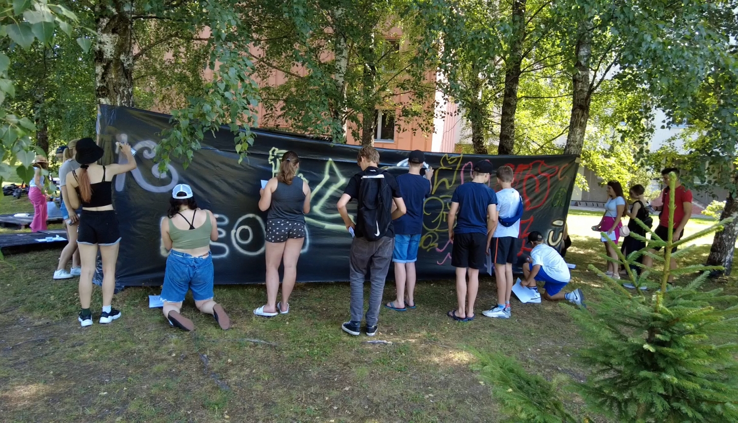 Ogrē notikusi grafiti meistarklase jauniešiem