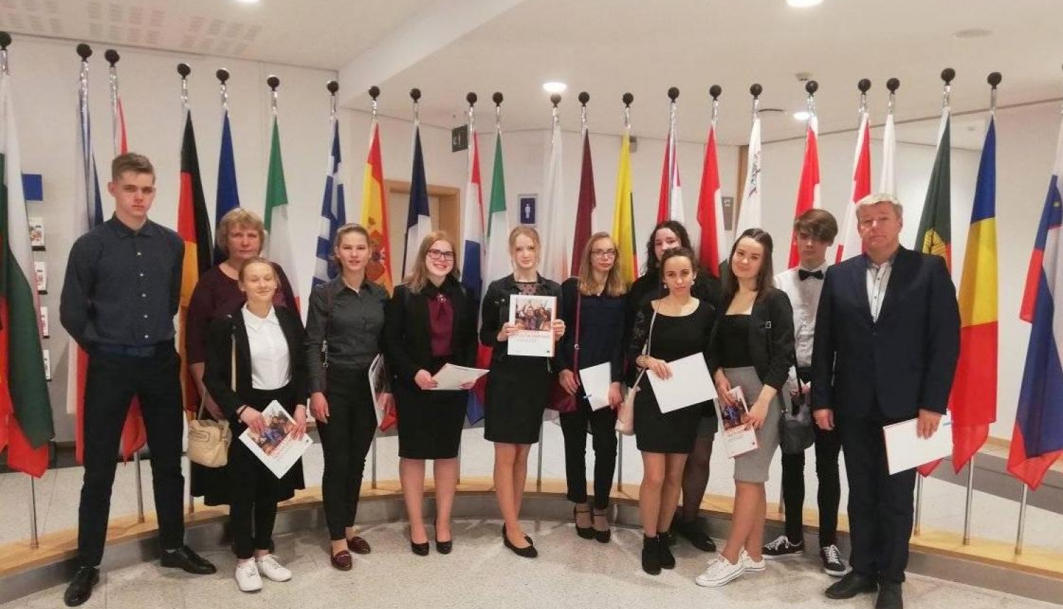 Madlienas vidusskolas skolēni piedalās Eiropas Jaunatnes seminārā