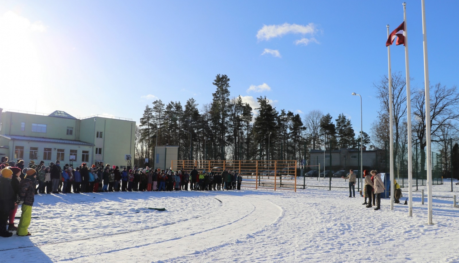 Ikšķilē sākusies mazskautu un guntiņu ziemas nometne “Tuk, tuk, kas tur?”