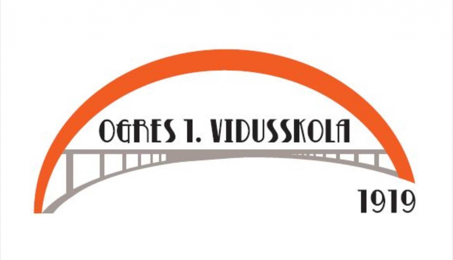 Ogres 1. vidusskolā lietveža un pedagogu vakances