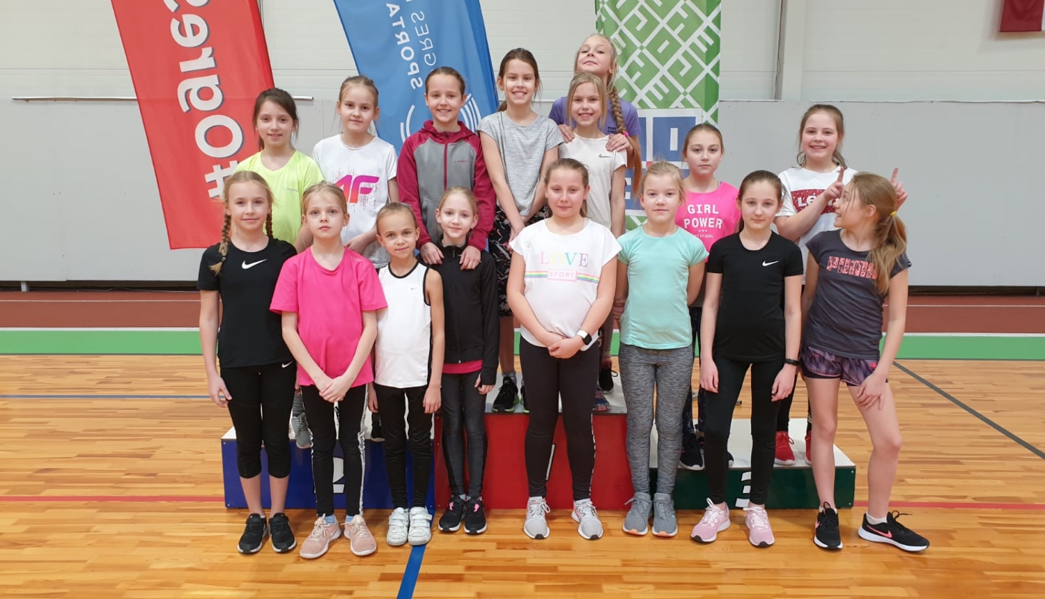 Ogres novada sporta centrā aizvadītās vieglatlētikas sacensības U-12 grupā