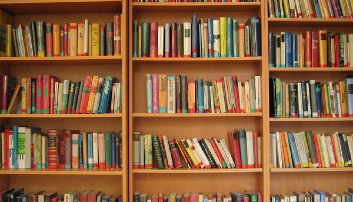 Bibliotēka pakāpeniski atsāk darbu