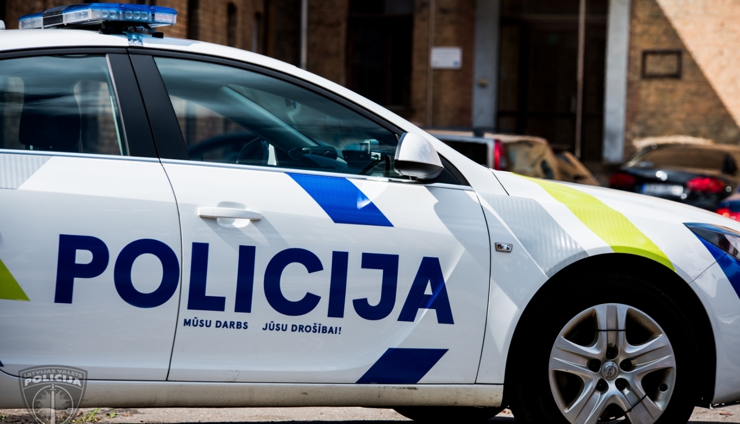 valsts policija auto