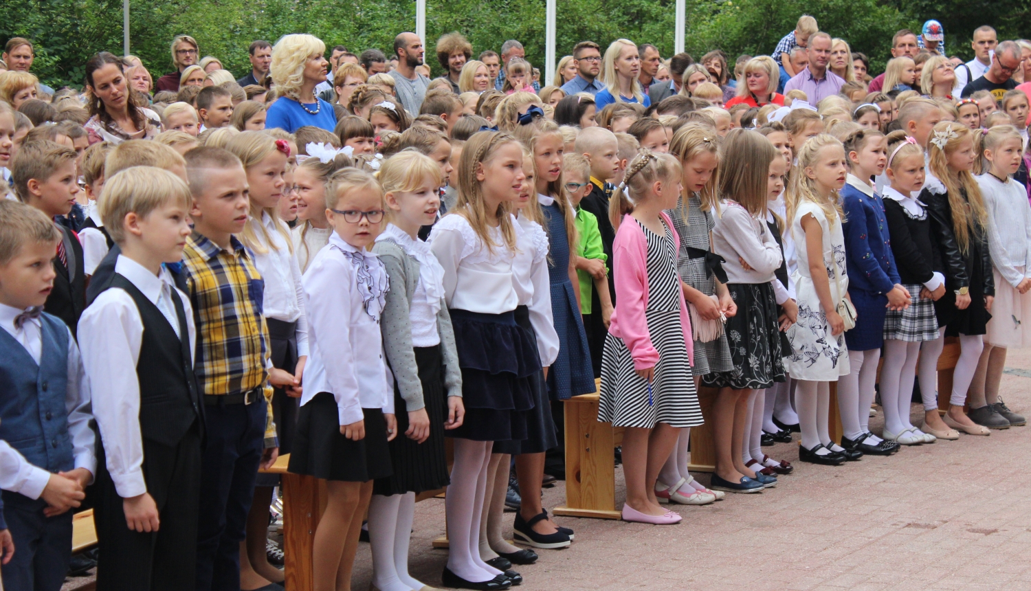 Elektroniskā bērnu pieteikšana 1. klasē turpinās