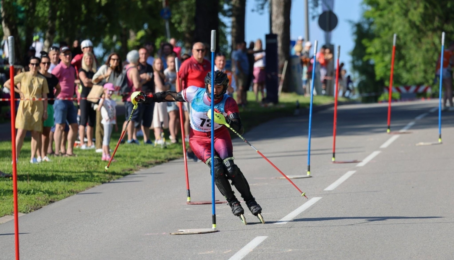 PASAULES KAUSA POSMS SKRITUĻSLALOMĀ