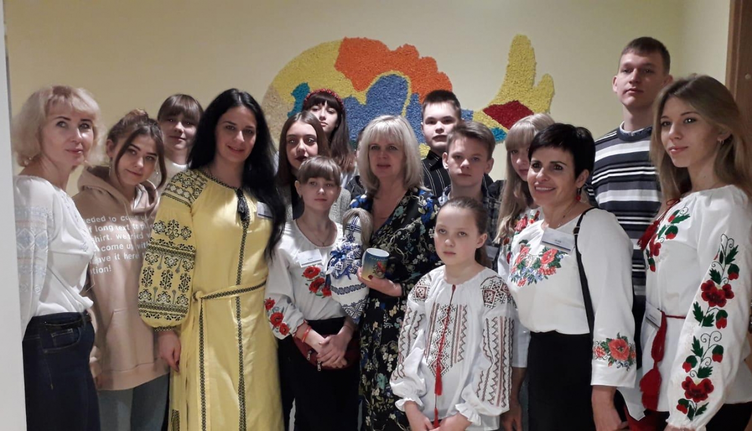 Bērni un jaunieši no Ukrainas viesojas Ogres novada Sociālajā dienestā