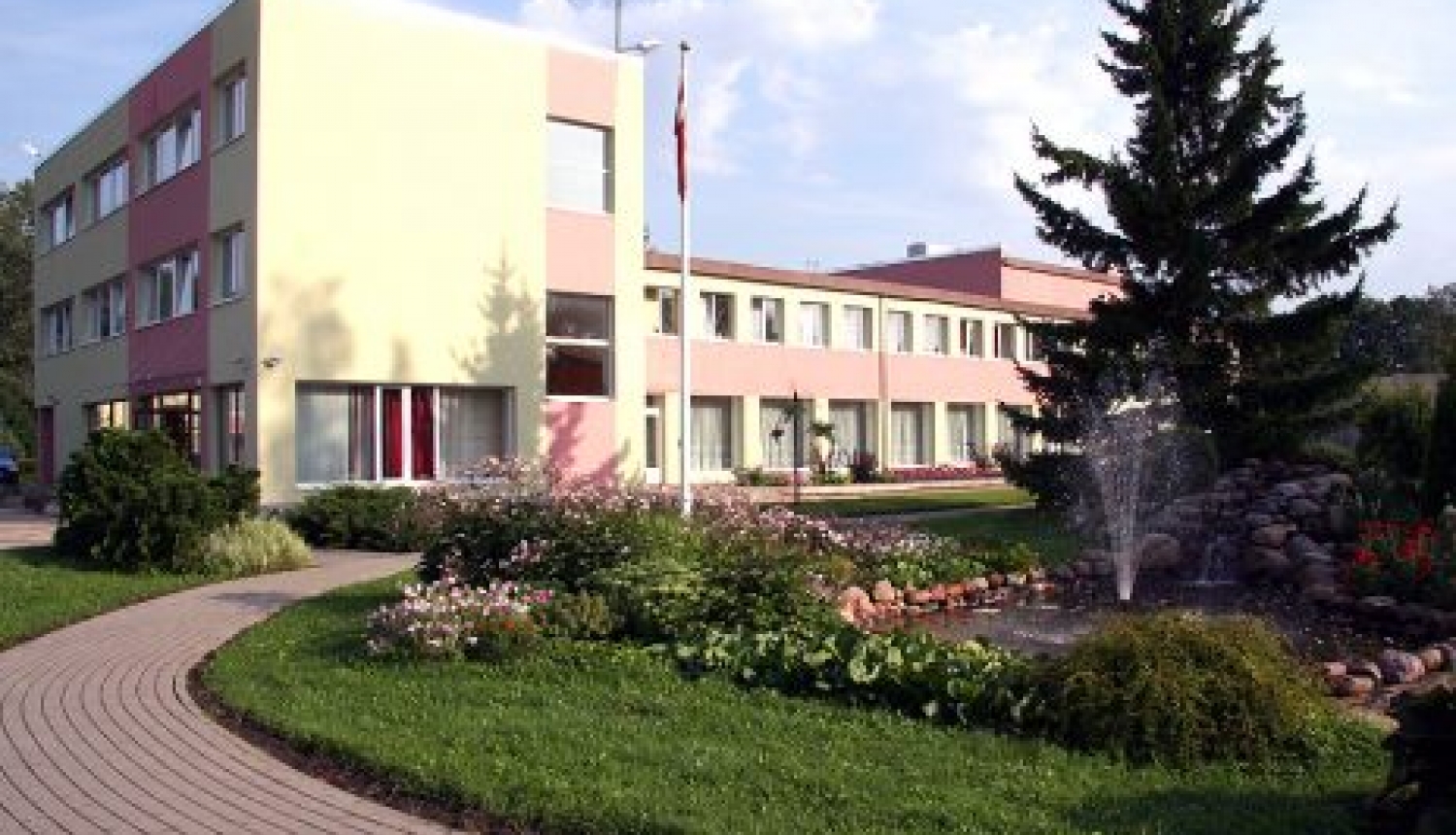 Suntažu Kultūras nams
