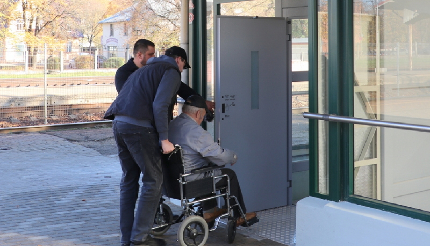 Piešķirs pabalstu mājokļa ārējās vides pielāgošanai personām ar kustību traucējumiem
