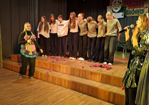 Ogres novada skolu un Iecavas vidusskolas teātra sporta komandas piedalās Daugavkrastu teātra turnīrā Ikšķiles vidusskolā