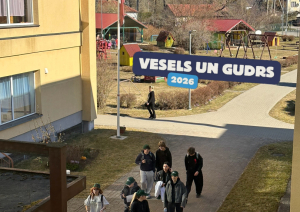 Ogres novada jaunieši 2026. gada 2. aprīlī piedalās Oveselība organizētajā Pasaules veselības dienai veltītā veselības izglītības pasākumā “Vesels un gudrs 2026”